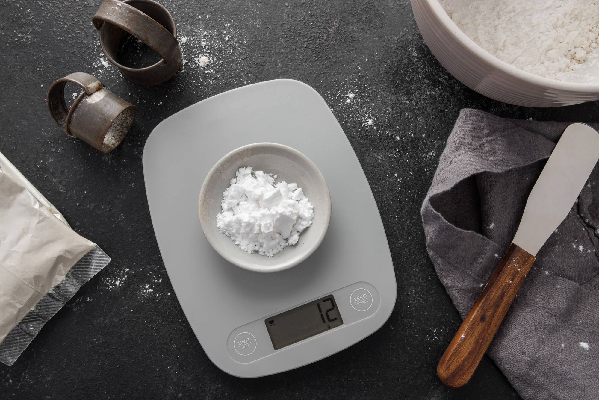 Cucchiai, bicchieri, tazze: come districarsi nel labirinto delle unità di misura in cucina!