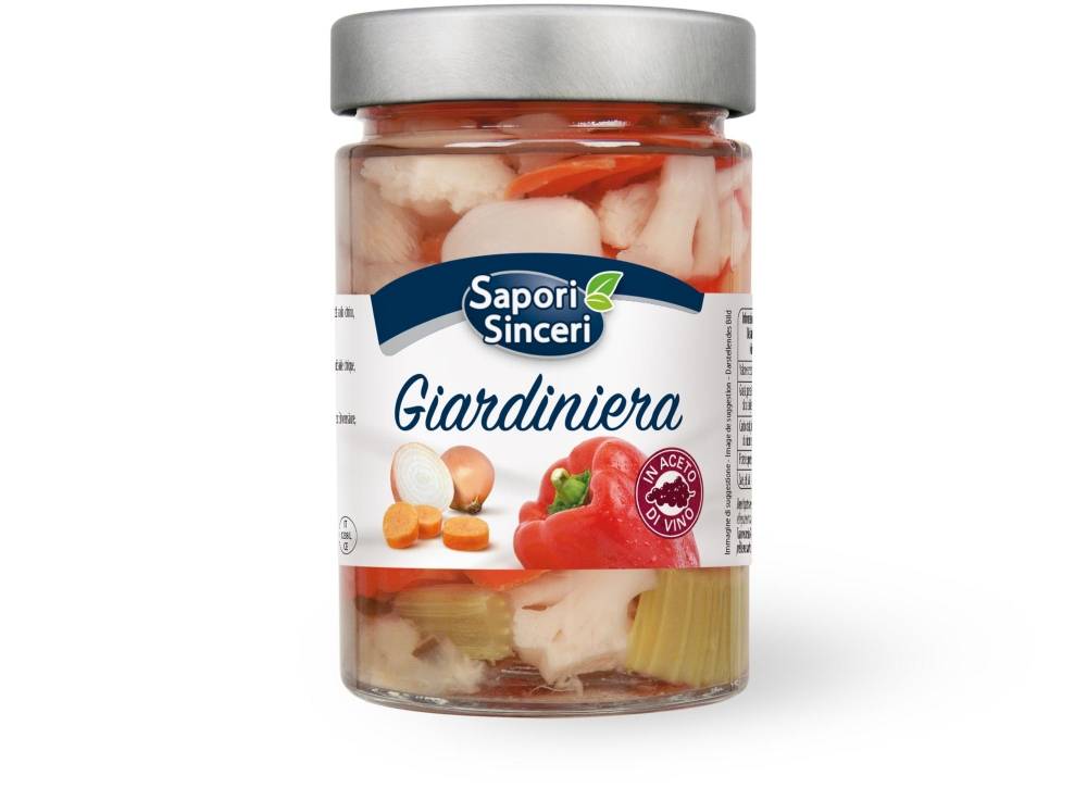 Mixed Vegetable Salad in Wine Vinegar "Giardiniera"