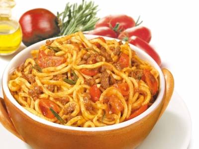 Espaguetis «alla chitarra» con ragú de jabalí